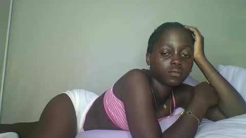 Bella online show from 30, 10, 2025