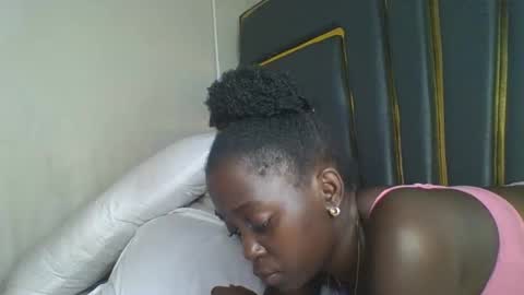 Bella online show from 18, 11, 2025