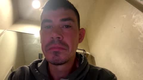 Justin 7 inches online show from 26, 4, 2026