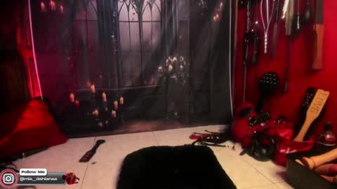 Mia Dahianaa   2  hornydahianax online show from 5, 1, 2025