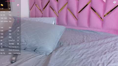 Valentina  online show from 14, 9, 2025