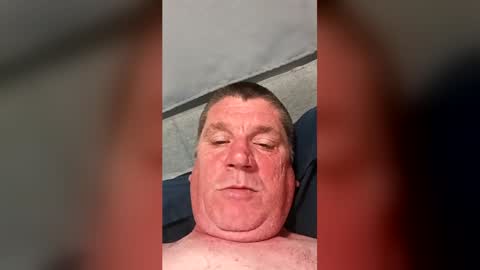 hornyman6942842 online show from 2, 7, 2026