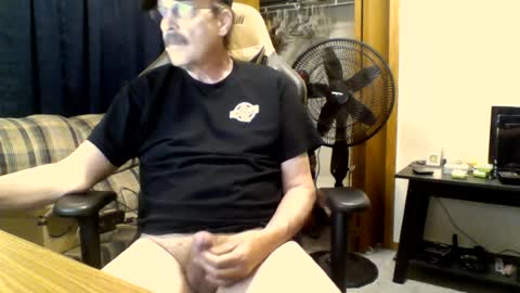 hornymanwi online show from 22, 7, 2026
