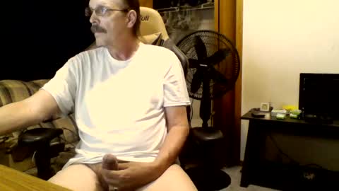 hornymanwi online show from 29, 7, 2026