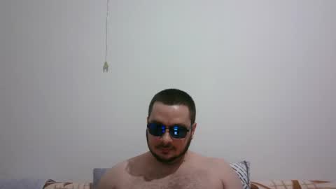 Snapshot of hornymonkey991 chatting on 15, 4, 2026 hornymonkey991 online show from 15, 4, 2026