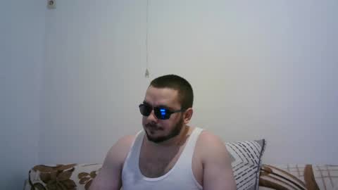 Snapshot of hornymonkey991 chatting on 15, 5, 2026 hornymonkey991 online show from 15, 5, 2026