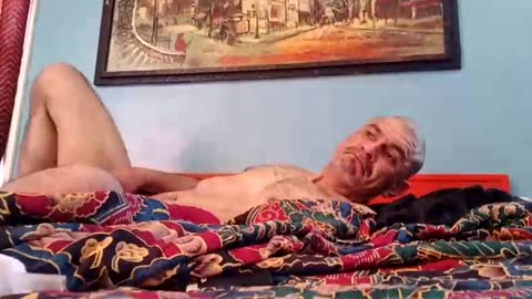 Snapshot of hornysaint310 chatting on 8, 9, 2025 hornysaint310 online show from 8, 9, 2025