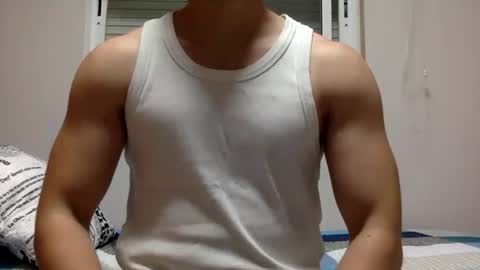 Snapshot of hornyspaniard93 chatting on 19, 7, 2026 hornyspaniard93 online show from 19, 7, 2026