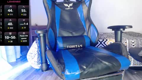 horse_man2 online show from 14, 4, 2026