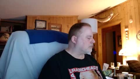 Snapshot of horsebigballs chatting on 2, 2, 2025 horsebigballs online show from 2, 2, 2025