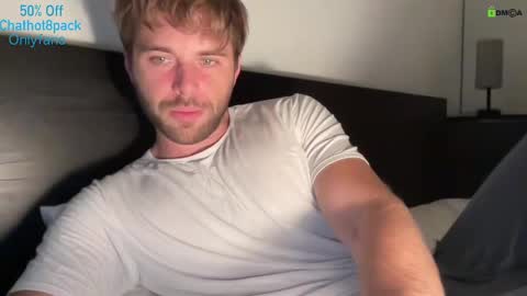 Snapshot of hot8pack01 chatting on 13, 10, 2025 Edward aka Wolf online show from 13, 10, 2025