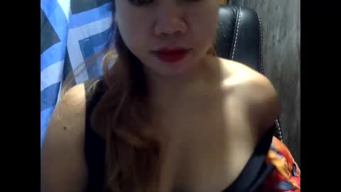 hot_april214 online show from 27, 10, 2025