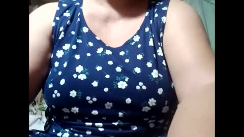 hot_boobs21 online show from 7, 1, 2025