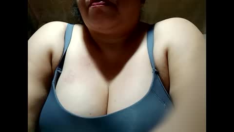 hot_boobs21 online show from 12, 2, 2025