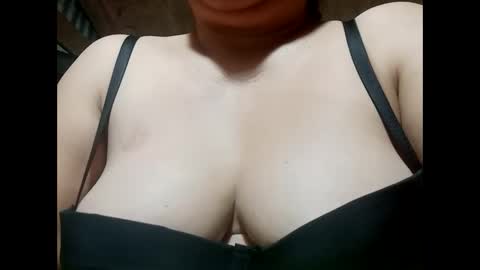 hot_boobs21 online show from 9, 3, 2025