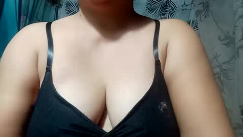 hot_boobs21 online show from 22, 11, 2025