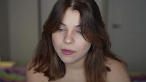 LiluCaroline online show from 14, 1, 2025