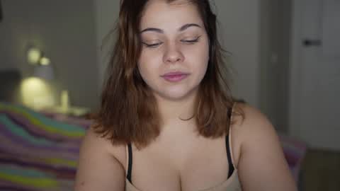 LiluCaroline online show from 21, 1, 2025