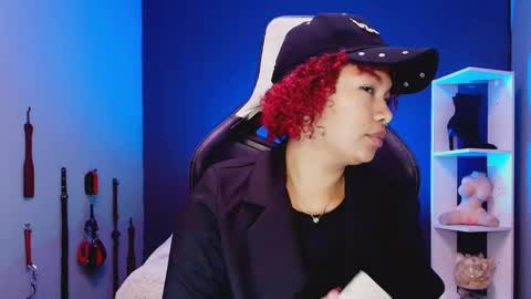 hot chocolate 4u online show from 17, 12, 2025