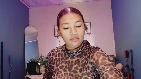 hot chocolate 4u online show from 2, 2, 2026