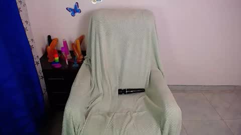 angie online show from 12, 11, 2025