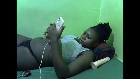 hot_girlly online show from 18, 12, 2025