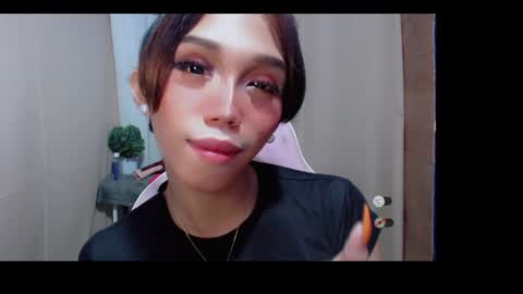 Snapshot of hot_khianna chatting on 2, 5, 2026 Khianna online show from 2, 5, 2026
