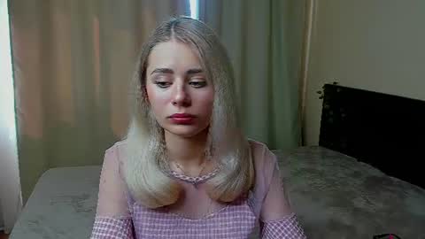 hot_kittie_hot online show from 13, 7, 2026