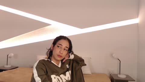 Alana online show from 6, 1, 2025