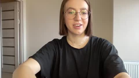 Lina online show from 17, 12, 2024