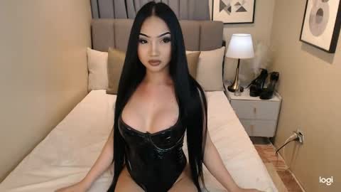 hot_nikki69 online show from 15, 4, 2026