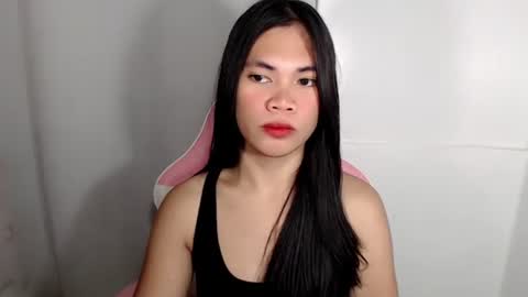 hot_pauline online show from 11, 4, 2026