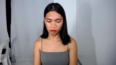 hot_pauline online show from 9, 6, 2026