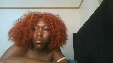 Hot petite online show from 16, 4, 2026