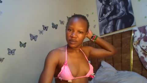 hot petite100 online show from 17, 6, 2026