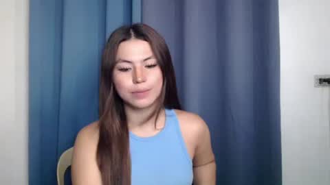 Snapshot of hot_precious_nikki chatting on 3, 2, 2026 Nikki online show from 3, 2, 2026