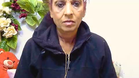 hot queen online show from 5, 7, 2026