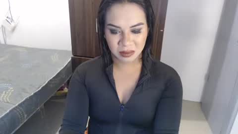 roxanne online show from 26, 4, 2026