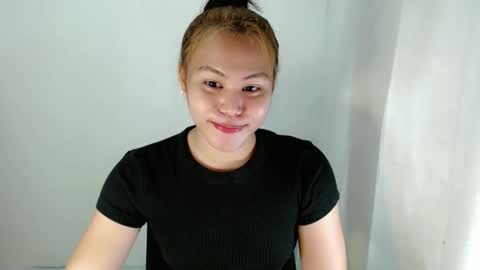 Selena online show from 4, 10, 2025