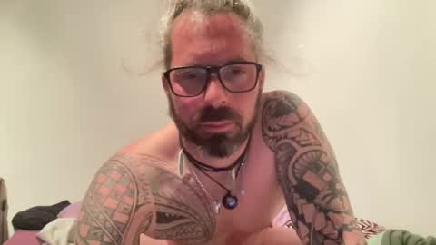 letmedoo2 online show from 27, 2, 2025