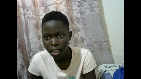 hot_shawrry online show from 12, 3, 2025