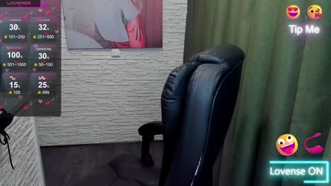 Snapshot of hot_squirtgirl chatting on 23, 1, 2025 Vasilisa online show from 23, 1, 2025
