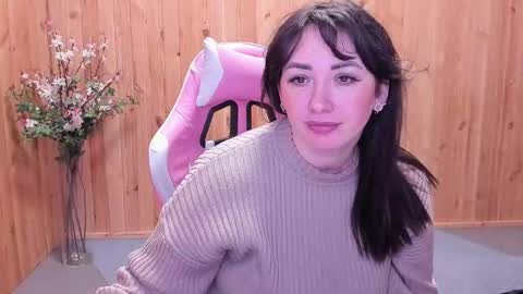Snapshot of hot_squirtgirl chatting on 7, 3, 2025 Vasilisa online show from 7, 3, 2025