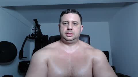 Snapshot of hot_stefano1 chatting on 27, 12, 2024 Stefano.. online show from 27, 12, 2024