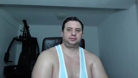 Snapshot of hot_stefano1 chatting on 1, 2, 2026 Stefano.. online show from 1, 2, 2026