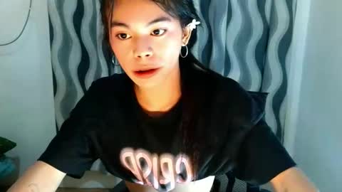Yanna online show from 16, 4, 2026