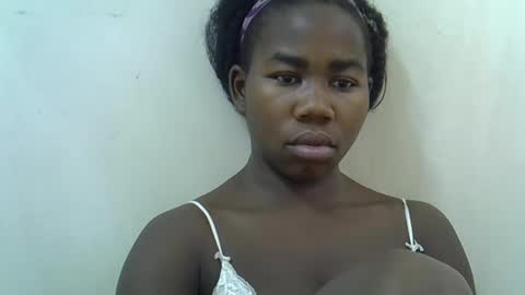 hotagrace online show from 15, 9, 2025