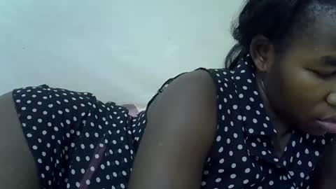 hotagrace online show from 19, 9, 2025