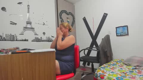 hotandfierylatinos online show from 13, 2, 2025