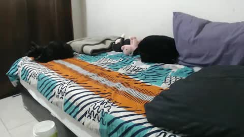 Hot and PowerHOPE U MISS ME online show from 10, 12, 2024